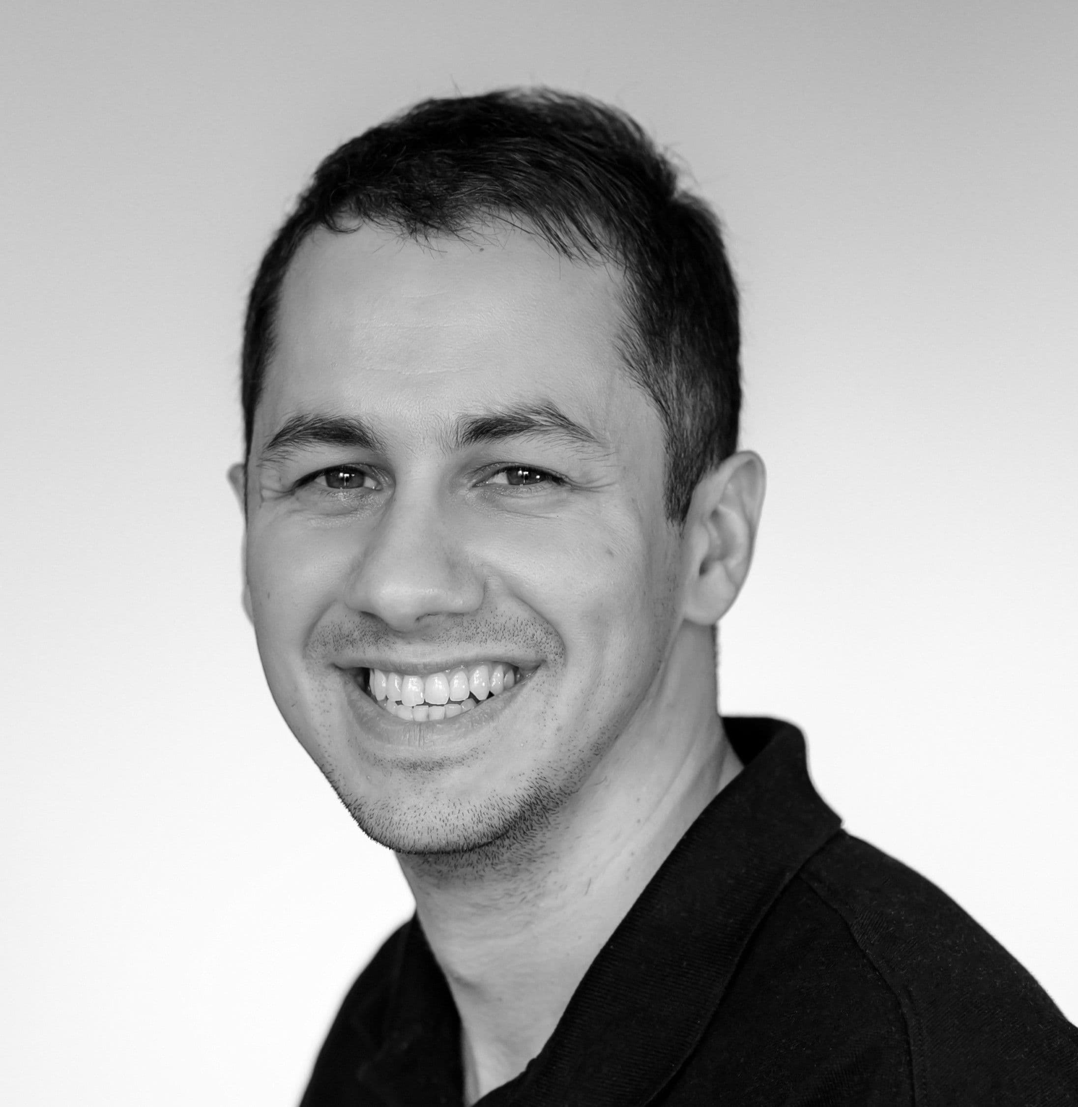 Nikola Popov 